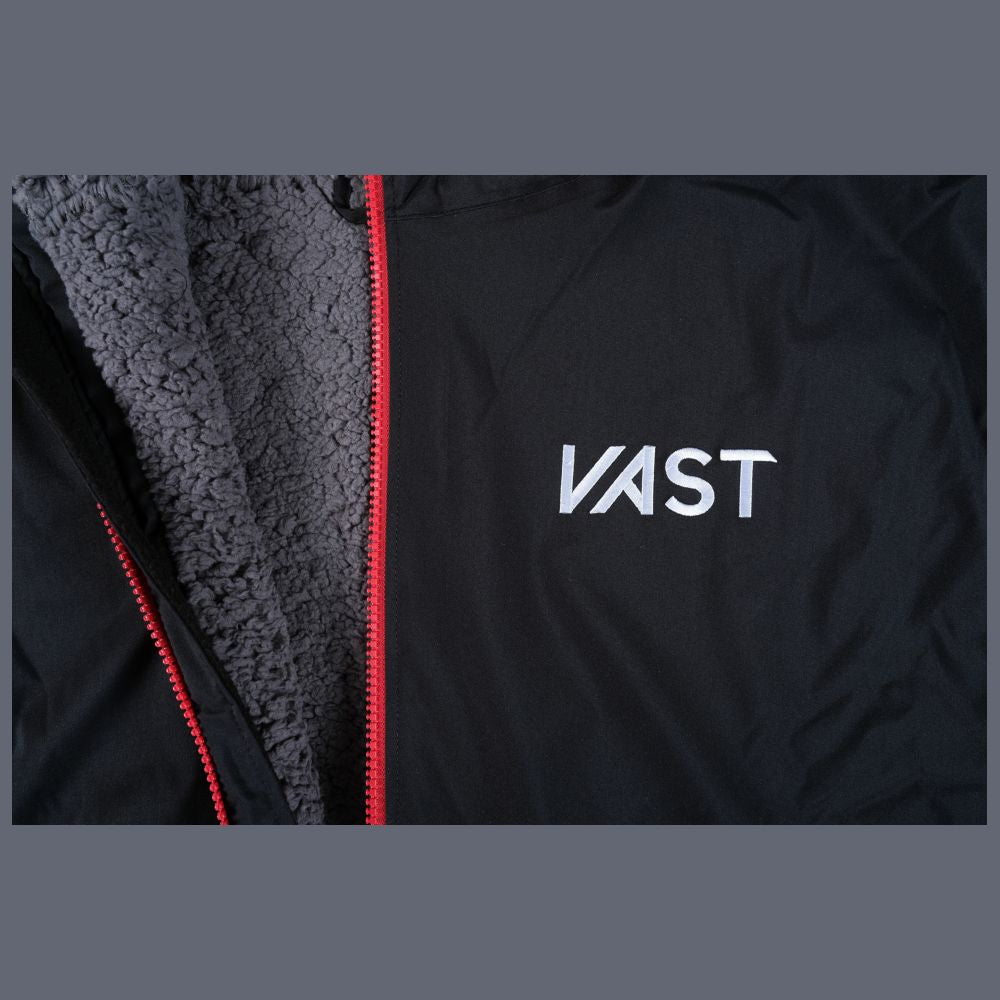 SUP Warehouse - VAST - Ultra Changing Robe (Black)